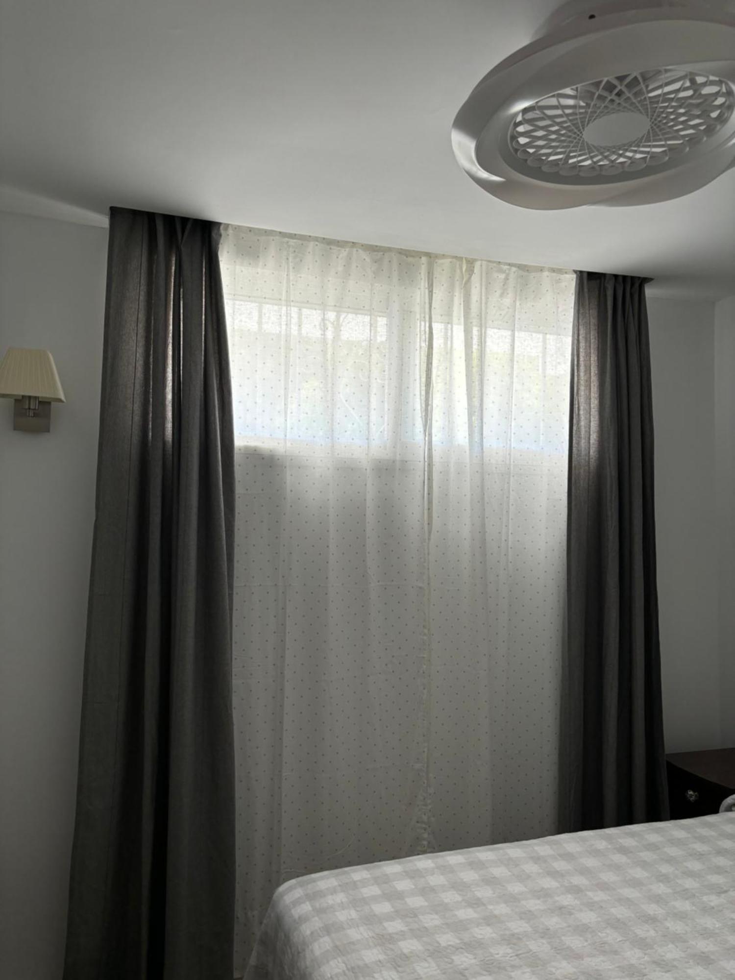 Vistas Desde La Cascada Lägenhet Torremolinos Exteriör bild